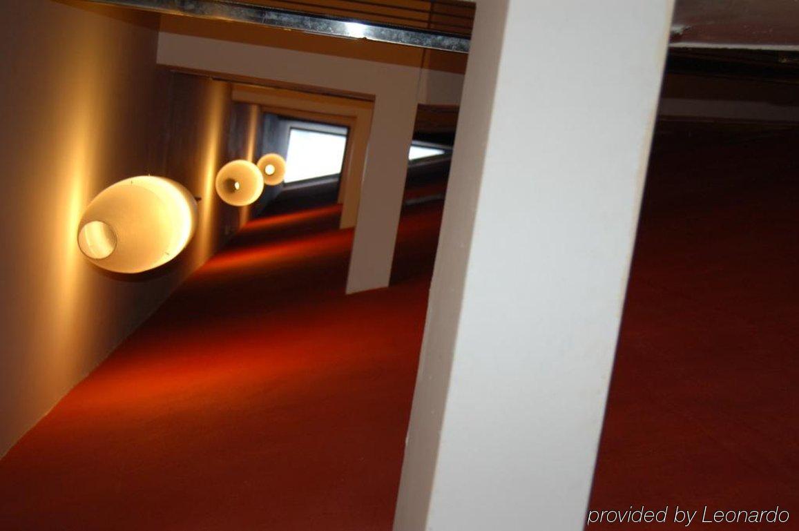 Aparthotel Allada 3* Барселона Екстер'єр фото