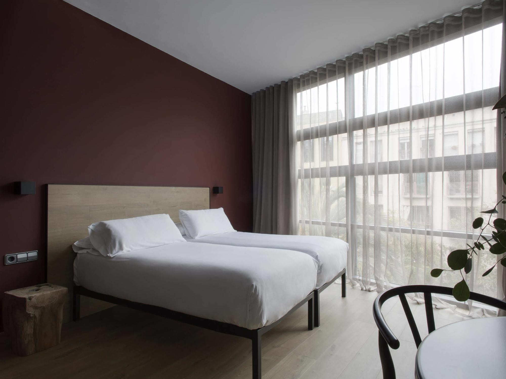 Aparthotel Allada 3* Барселона Екстер'єр фото