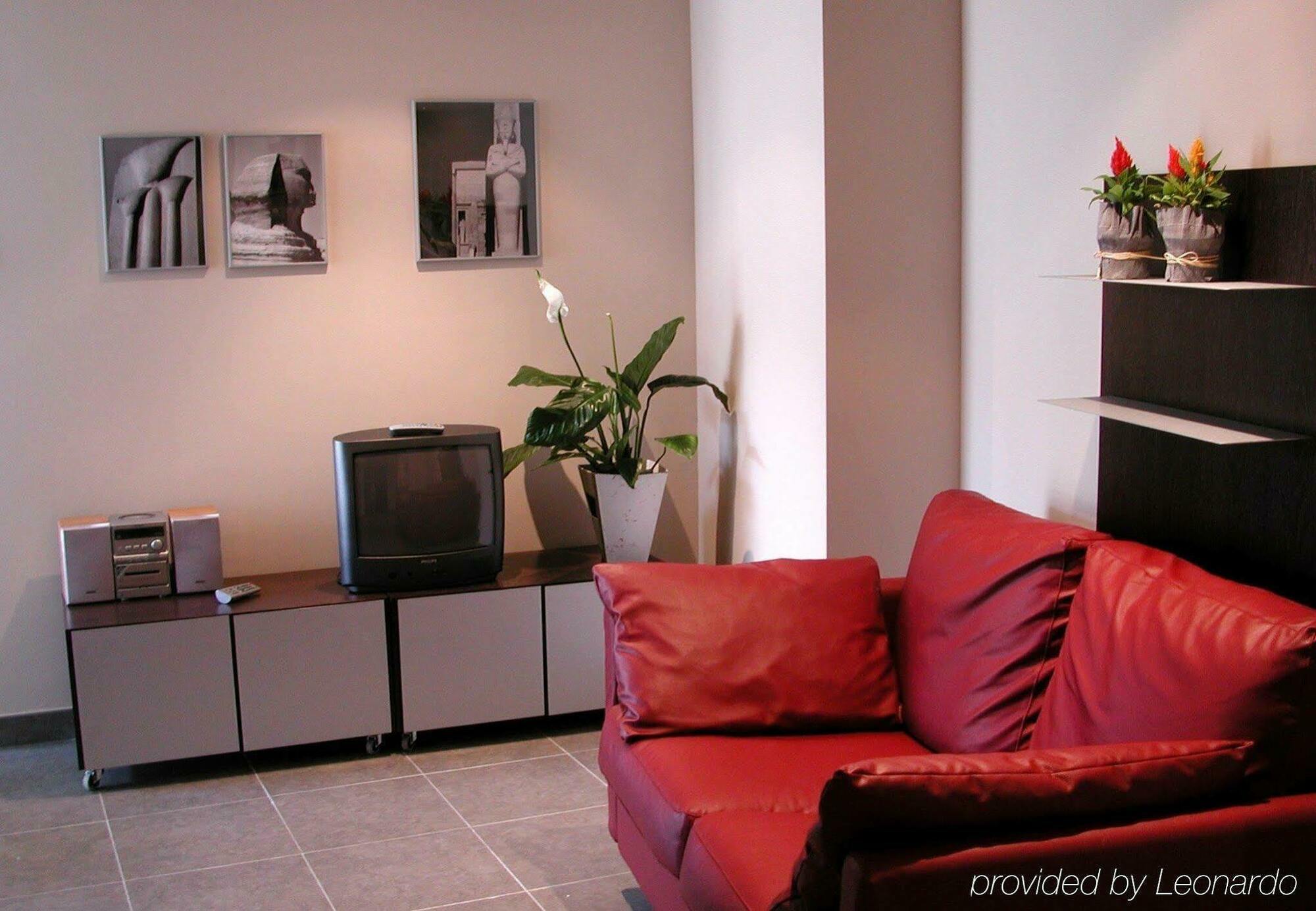 Aparthotel Allada 3* Барселона Номер фото